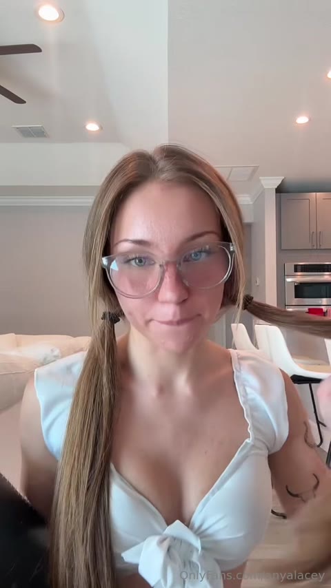 Supitsanya - video