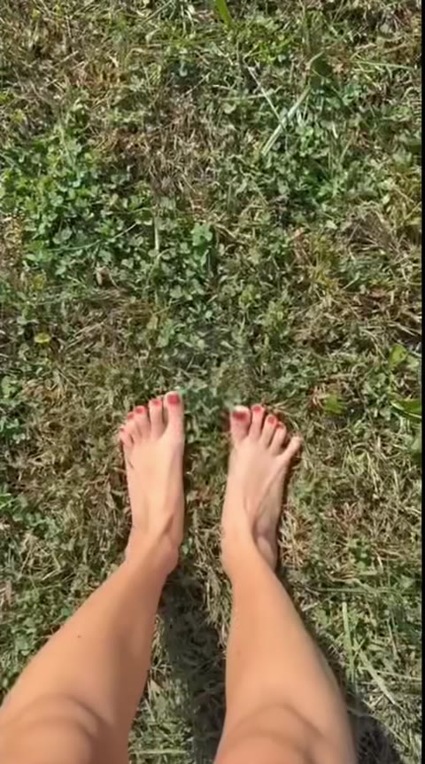Halieywelch - video